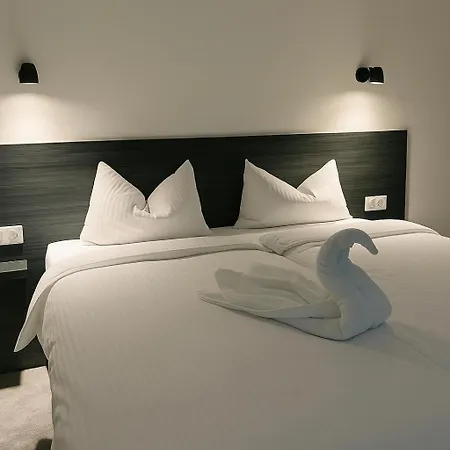 Hotel 3 Monkeys *